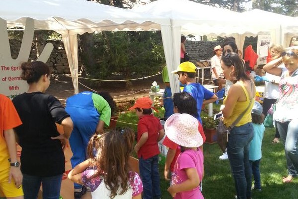 Sanita Promotes Hygiene & Eco-Friendliness at Journée Champêtre 2013