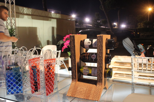 UNIPAK Corrugated Wine Racks Display Regional Wines at Vinifest 2014
