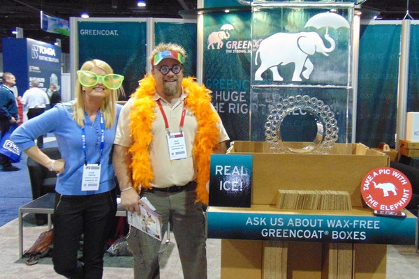 Photoblog: Greencoat® Wax-Free Boxes Attract Visitors at International Production & Processing Expo 2015