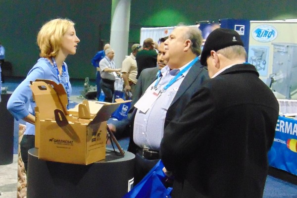 Photoblog: Greencoat® Wax-Free Boxes Attract Visitors at International Production & Processing Expo 2015