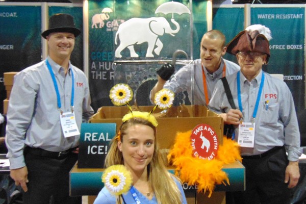 Photoblog: Greencoat® Wax-Free Boxes Attract Visitors at International Production & Processing Expo 2015