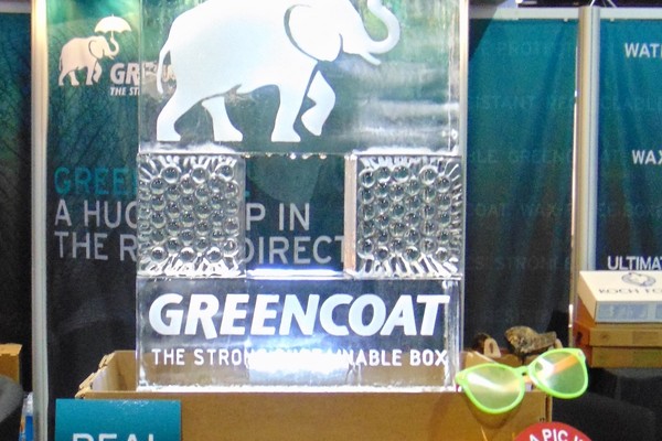 Photoblog: Greencoat® Wax-Free Boxes Attract Visitors at International Production & Processing Expo 2015