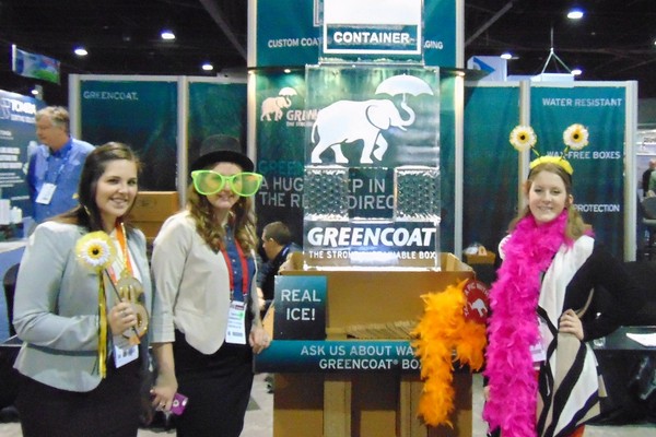 Photoblog: Greencoat® Wax-Free Boxes Attract Visitors at International Production & Processing Expo 2015
