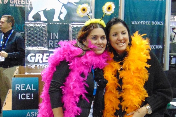 Photoblog: Greencoat® Wax-Free Boxes Attract Visitors at International Production & Processing Expo 2015