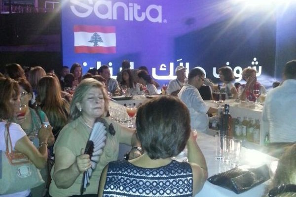Photoblog: Sanita Sets Up VIP Lounge for Michel Sardou Concert