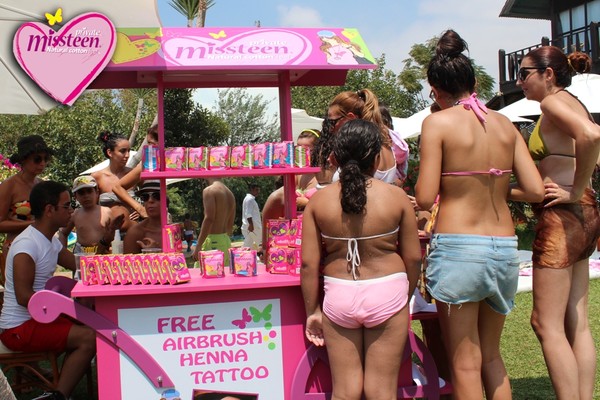 Photoblog: Missteen® Brand Meets Teenagers at Beaches Throughout Lebanon