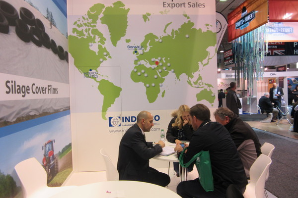 Photoblog: Masterpak Exhibits Flexible Packaging at FRUIT LOGISTICA 2015