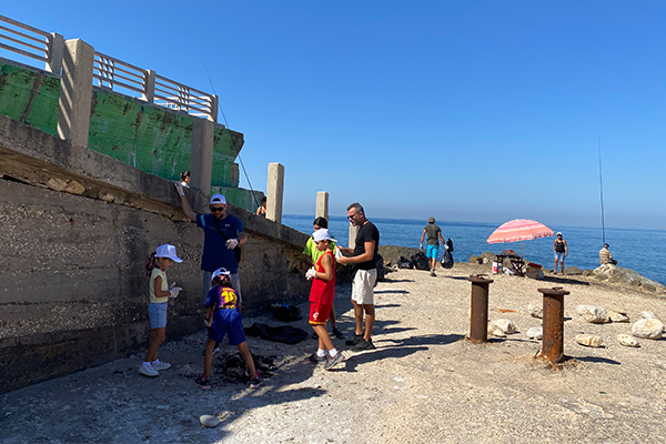 INDEVCO Cleans the Amchit Shore to Contribute to a Healthier Ecosystem