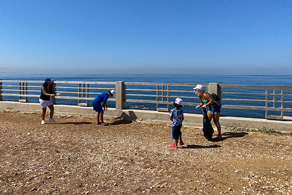 INDEVCO Cleans the Amchit Shore to Contribute to a Healthier Ecosystem