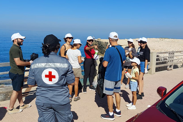 INDEVCO Cleans the Amchit Shore to Contribute to a Healthier Ecosystem